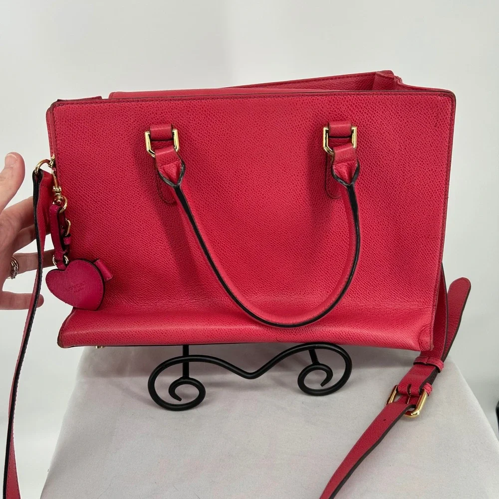 LOVCAT Paris Pink Textured Leather‎ Heart Charm Satchel Handbag Gold Accents